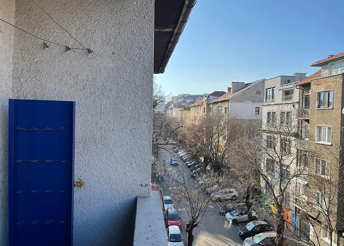 Art In Center アパート ソフィア